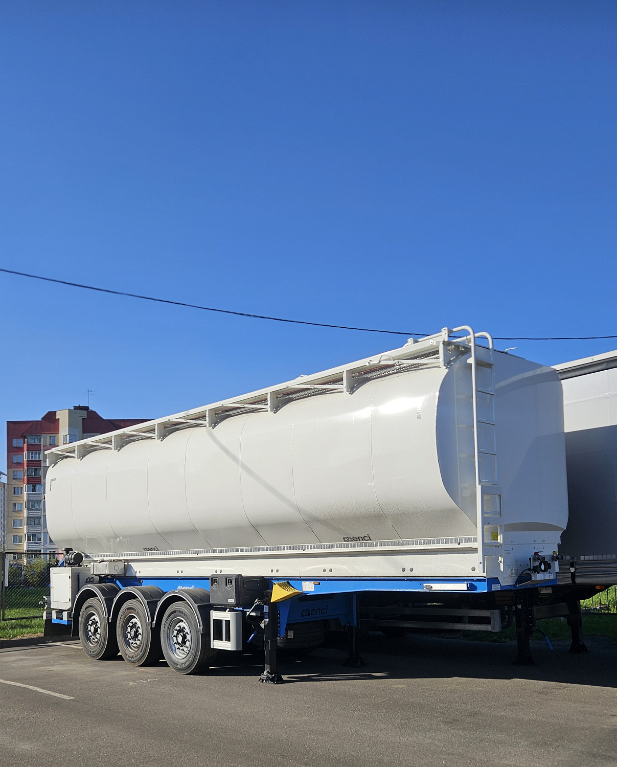 Отгружен очередной полуприцеп-кормовоз MENCI (Италия) со шнековой выгрузкой